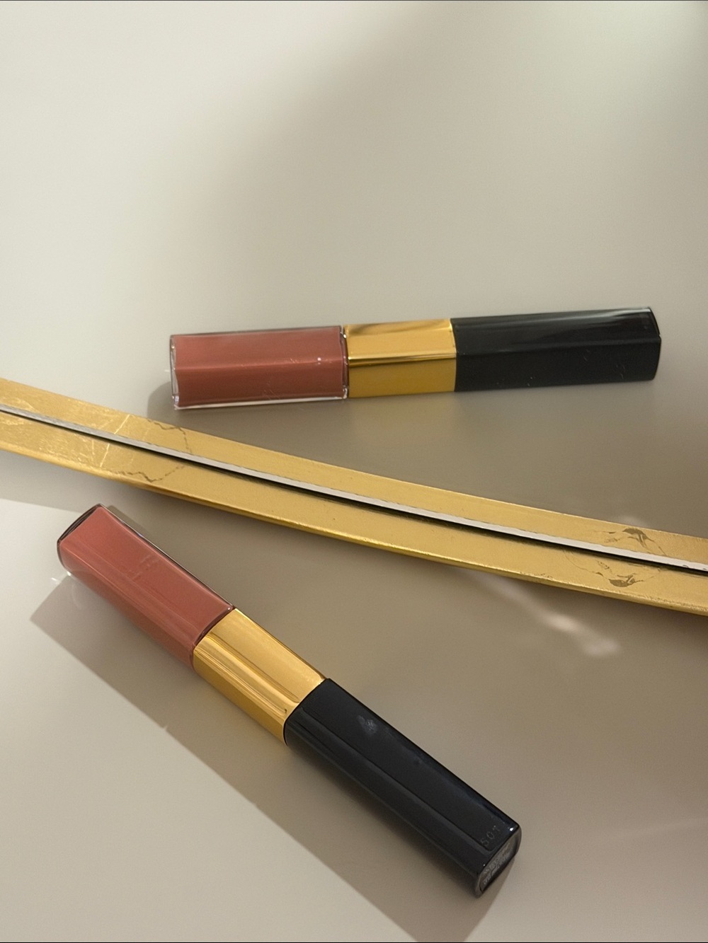 Chanel LE ROUGE DUO ULTRA TENUE